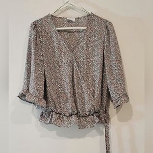 SIENNA SKY | Floral top Silver & Pink | Size: Meduim